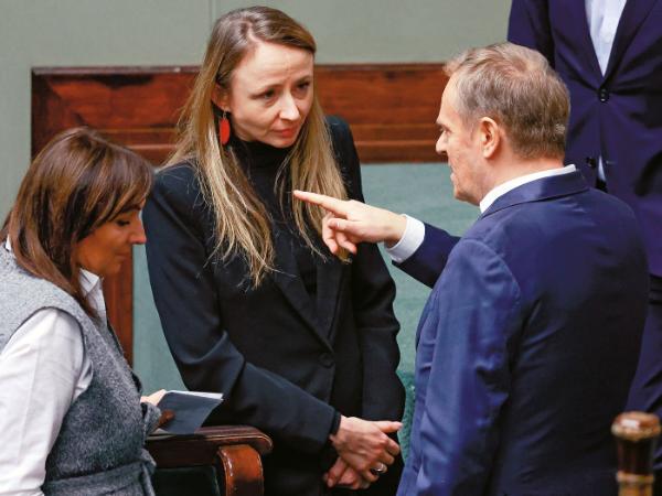 Agnieszka Dziemianowicz-Bąk i Donald Tusk