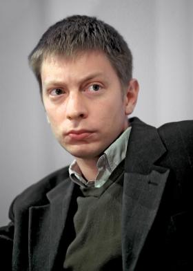 Dr Michał Bilewicz wykłada na Wydziale Psychologii Uniwersytetu Warszawskiego.