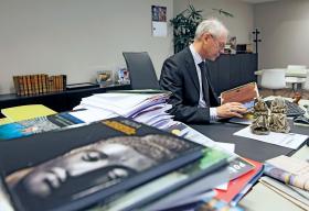 Herman Van Rompuy w swoim biurze, w budynku Justus Lipsius, w którym początkowo będzie również urzędował Donald Tusk.