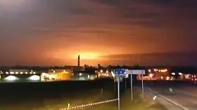 Rosyjski atak na Międzynarodowe Centrum Operacji Pokojowych i Bezpieczeństwa przy poligonie w Jaworowie koło Lwowa. Widok od strony terytorium Polski.