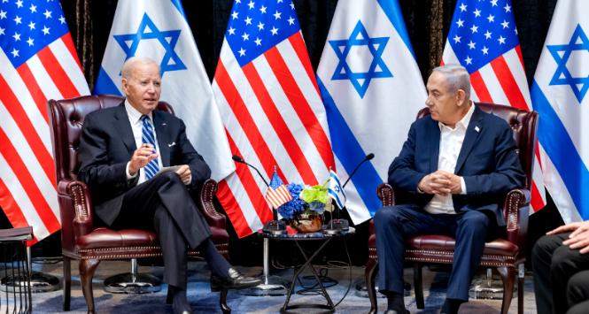 Prezydent USA Joe Biden i premier Izraela Beniamin Netanjahu. Tel Awiw, 18 października 2024 r.