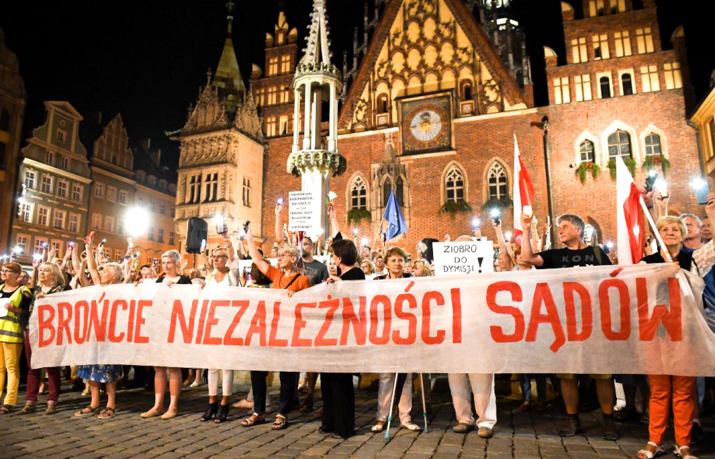 Wrocław, manifestacja w obronie sędziów i niezależności sądów. Sierpień 2019 r.