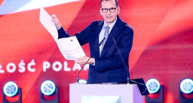 Mateusz Morawiecki podczas konwencji wyborczej w 2023 r.