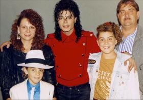 Michael Jackson nie krył swej słabości do dzieci.