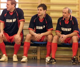 Janusz Lewandowski (pierwszy z prawej) od chwili, gdy w 2004 roku opuścił Sejm przenosząc się do Brukseli, gra w zupełnie innej lidze.