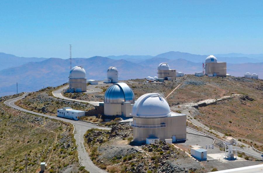 Obserwatorium La Silla na południowym krańcu pustyni Atakama, zwane Twierdzą ESO (Europejskiego Obserwatorium Południowego).