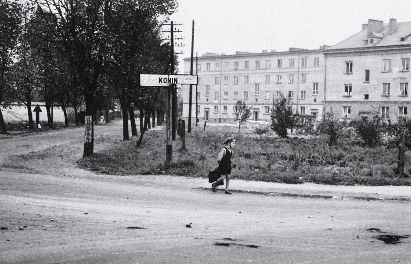 W latach 50. dopiero powstawał Nowy Konin. Na zdjęciu bloki przy ul. Górniczej.