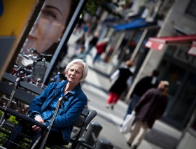 Zdaniem Pawła Kubickiego w Polsce państwo czuje się zwolnione ze wspierania w opiece nad niesamodzielnymi bliskimi tak długo, jak długo jakoś sobie radzą.