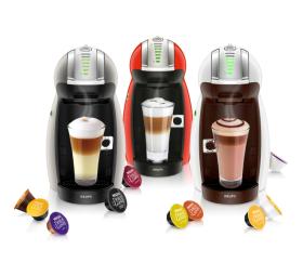 NESCAFÉ® Dolce Gusto® Genio idealnie dopasuje się do Twoich oczekiwań. Ten mały, automatyczny ekspres przyrządzi dla Ciebie zarówno ciepły, jak i zimny napój. dolce-gusto.pl. Cena: 539 zł