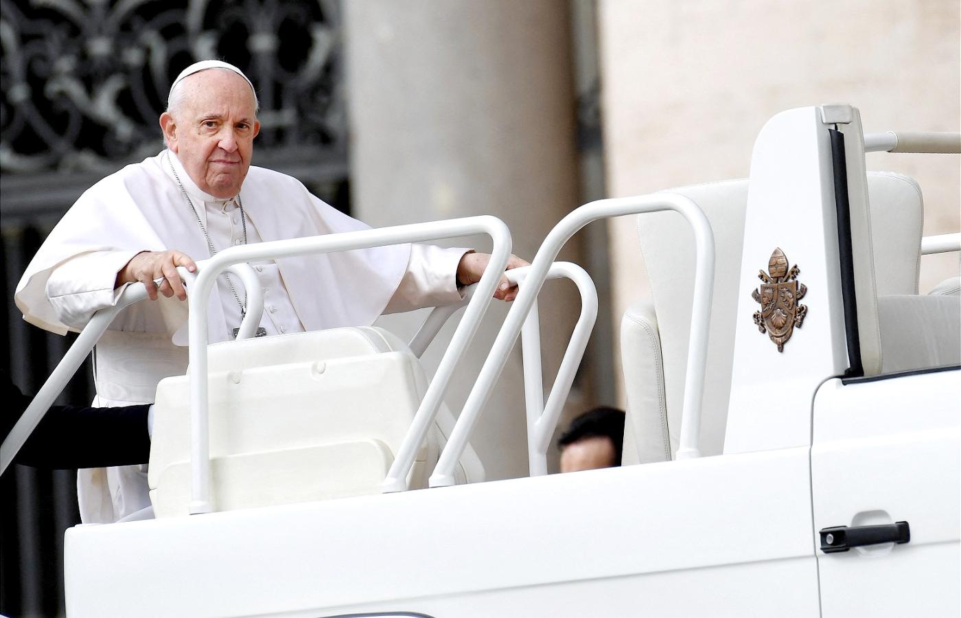 Papież Franciszek podczas audiencji generalnej w Watykanie 8 marca 2023 r.