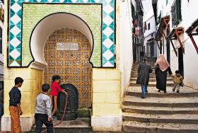 Obrazki z Kazby - starówki Algieru.