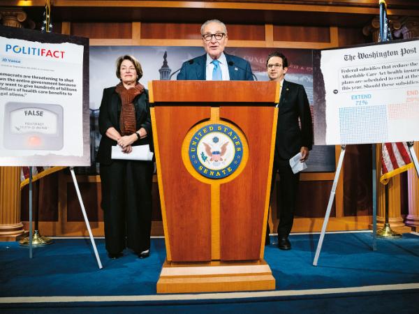 Do shutdownu doszło, bo Demokraci w Senacie odmówili poparcia ustawy budżetowej.