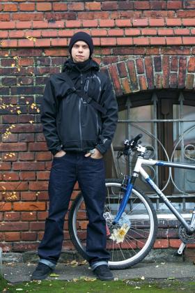 Jędrzej Kołakowski, nauczyciel etyki, współtwórca Warmińskiej Biblioteki Wolnościowej.