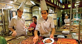 Wszystko pierwszej świeżości, żadnych mrożonek, jest smak i zapach, cena przystępna