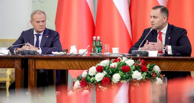 Donald Tusk i Karol Nawrocki. Rada Gabinetowa, 27 sierpnia, 2025 r.