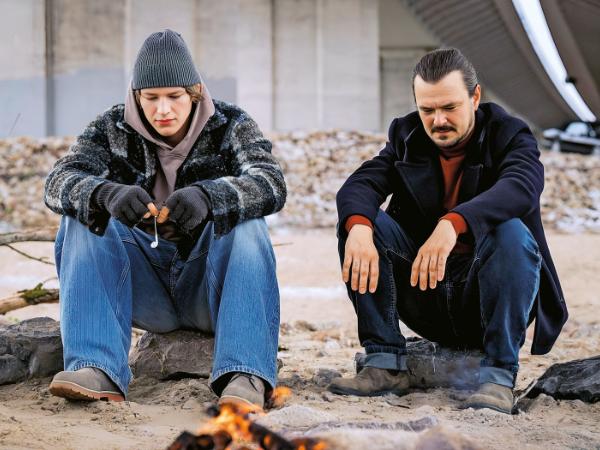 Hugo Tarres jako Dante i Dawid Ogrodnik w roli niepokornego nauczyciela Jana Sienkiewicza