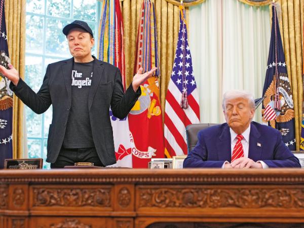 Donald Trump i Elon Musk ogłaszający rezygnację ze stanowiska w prezydenckiej administracji, Gabinet Owalny w Białym Domu.