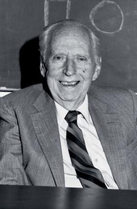 Murray Bowen (1913–1990), amerykański psychiatra i psychoterapeuta