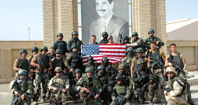 Żołnierze Gromu i Navy Seals w Umm Kasr w Iraku, marzec 2003 r.
