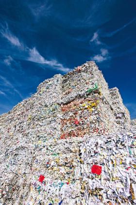 Polska przetwarza niecałe 18 proc. odpadów, średnia w Europie – 25 proc.