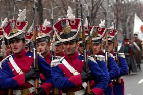 W rozmowach Polaków po raz pierwszy od dekad padało pytanie: czy jest możliwa wojna?