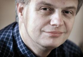 Krzysztof Jasiutowicz. Drugi pionier polskiej Wikipedii. Z Pawłem Jochymnem w realu spotkał się dopiero po 10 latach od zainicjowania projektu.