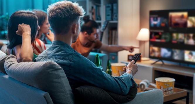 Czasy nie sprzyjają przyjaźni, a co najwyżej posiadaniu friends – znajomych do miłego spędzania czasu.