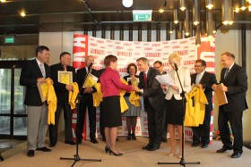 Skoro jesteśmy już przy prawicy - oto Beata Szydło (PiS), doceniona za mrówcza pracę w komisjach, w tym bardzo trudnej finansów publicznych