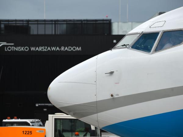 Otwarcie Lotniska Warszawa-Radom. Pierwsze lądowanie samolotu pasażerskiego, 27 kwietnia 2023 r.