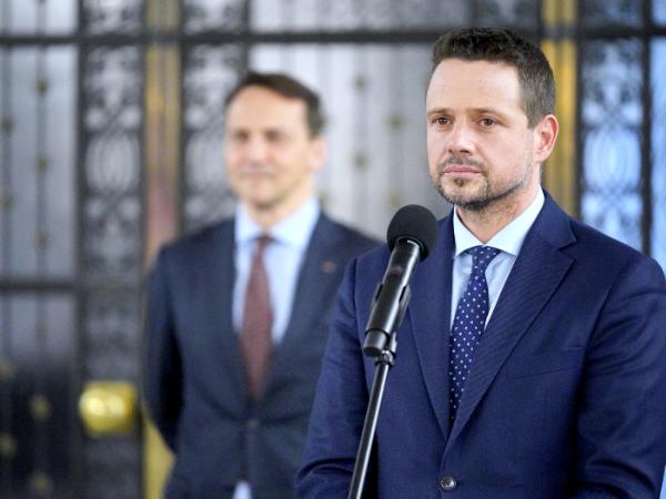 Radosław Sikorski, Rafał Trzaskowski