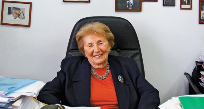 Irena Hausmanowa Petrusewicz