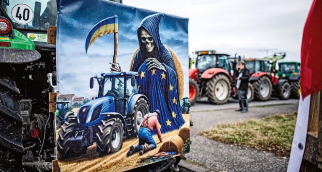 Protest polskich i czeskich rolników na przejściu granicznym w Boguszowicach.