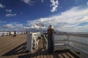 Sopot to miasto, w którym spotkanie kultury i sztuki z ludźmi i naturą dostarcza wyjątkowych przeżyć i doświadczeń. Miasto poruszające emocje, zmysły i intelekt. Kameralne miejsce, w którym wszystko jest blisko, a mieszkańcy w naturalny sposób się angażują – nieprzypadkowo w Sopocie jako pierwszym mieście w Polsce wprowadzono budżet obywatelski.