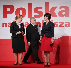 Elżbieta Jakubiak, Jarosław Kaczyński i Joanna Kluzik - Rostkowska podczas kampanii prezydenckiej