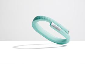 Monitorująca tryb życia opaska na przegub (Jawbone).