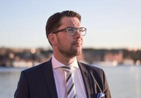 Ambicją populistów, oficjalnie deklarowaną przez przywódcę tej partii Jimmiego Åkessona, jest osłabienie socjaldemokratów i konserwatystów.