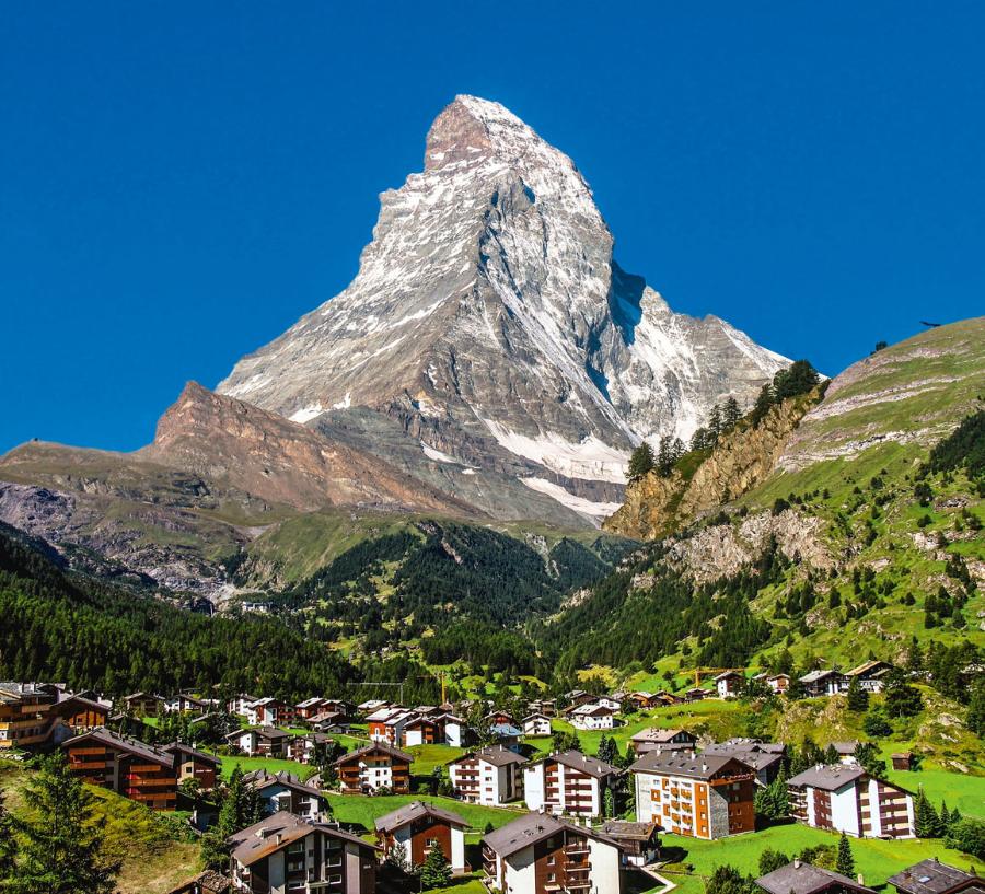 Naukowcy monitorują, jak Alpy reagują na współczesne zmiany klimatyczne. Na zdj. Matterhorn.