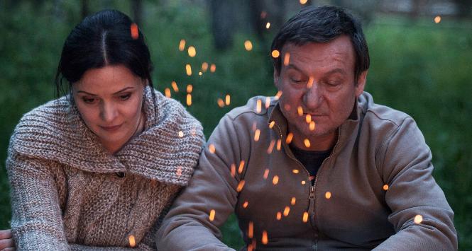 Kadr z filmu „Jak pies z kotem”