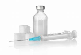 Najbardziej niezawodnym sposobem dostarczania substancji leczniczych jest wciąż zastrzyk dożylny.