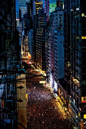 Ponad milion ludzi przemaszerowało ulicami Hongkongu.