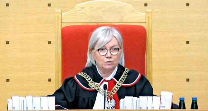 Julia Przyłębska nie ma prawa piastować funkcji prezeski Trybunału Konstytucyjnego – tak ma stwierdzić uchwała Sejmu.