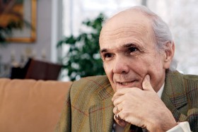 Komunikacja wymaga inicjatywy, a Polacy bardzo rzadko inicjują komunikację