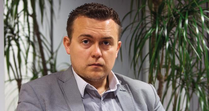 Piotr Nisztor nazywa sam siebie dziennikarzem śledczym.