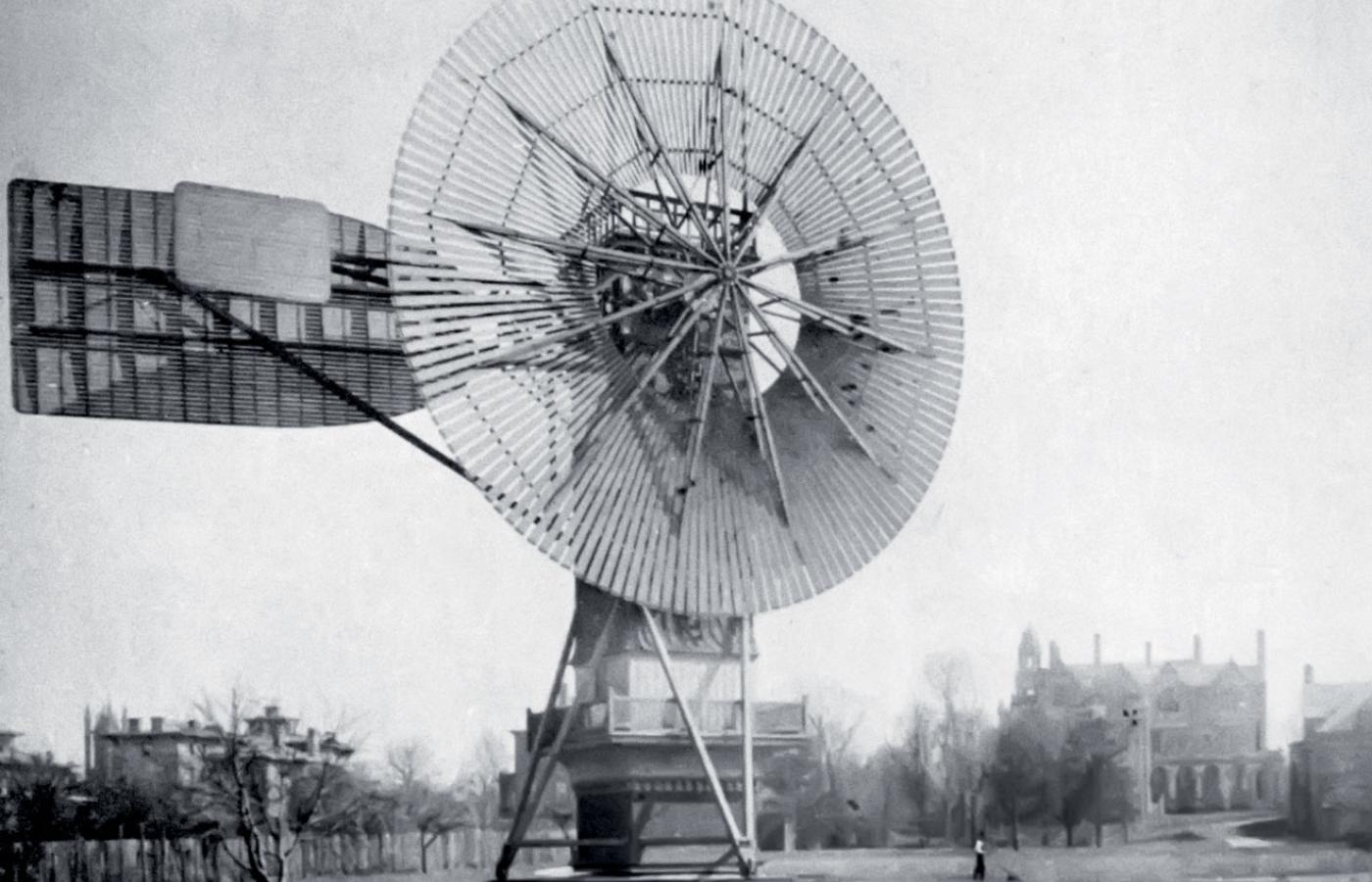 Maszyna do wytwarzania prądu z wiatru zbudowana w 1887 r. przez Charlesa Brusha, wynalazcę i przedsiębiorcę z Cleveland, USA.