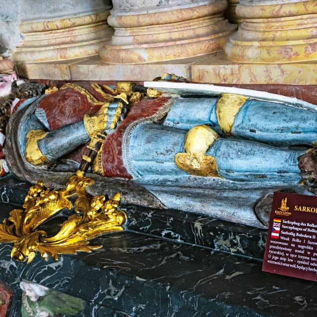 Sarkofag Bolka II w Mauzoleum Piastów Śląskich w Krzeszowie.