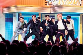 Koreański boysband BTS podczas występu na Billboard Music Awards w Las Vegas.
