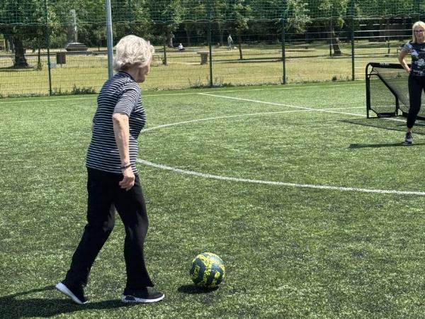 Walking Futbol miał stać się przestrzenią dla osób 40+, 50+, 60+, a nawet nawet 70+.
