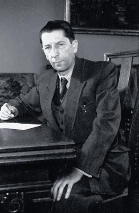 Prof. Stanisław Kulczyński, przyrodnik, organizator i rektor Uniwersytetu Wrocławskiego i Politechniki Wrocławskiej, marzec 1948 r.