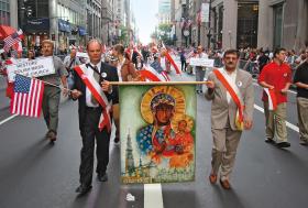 Parada Puławskiego w Nowym Jorku, to największe święto amerykańskiej Polonii  –  tej tradycyjnej i konserwatywnej.