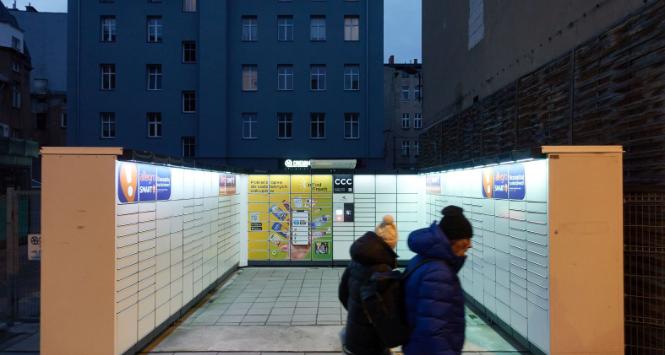 Potrójny paczkomat Allegro i InPost w Poznaniu